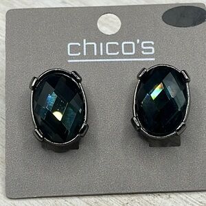 CHICO’S  post back earrings new on card
